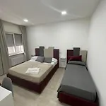فندق مبيت وإفطار New Era 4*