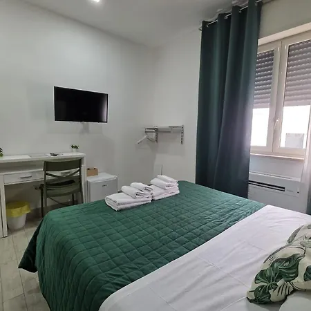 New Era Bed & Breakfast 4*