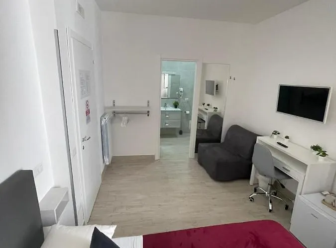 New Era Bed & Breakfast 4*